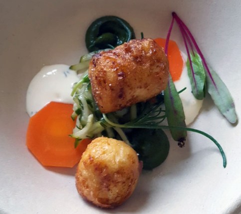 Ravintola kolmon3n haukikroketit